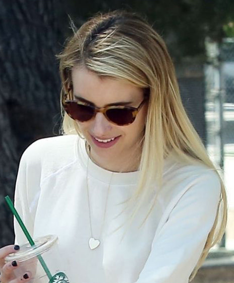 Emma roberts - Heart necklace