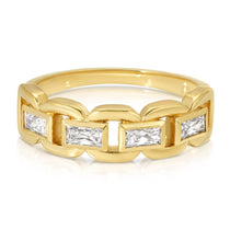 A C'est Moi Link Ring in yellow gold on a white background.