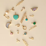 Nameplate Pendant - Mom