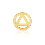 A Charm Stud - Recovery in yellow gold on a white background. 